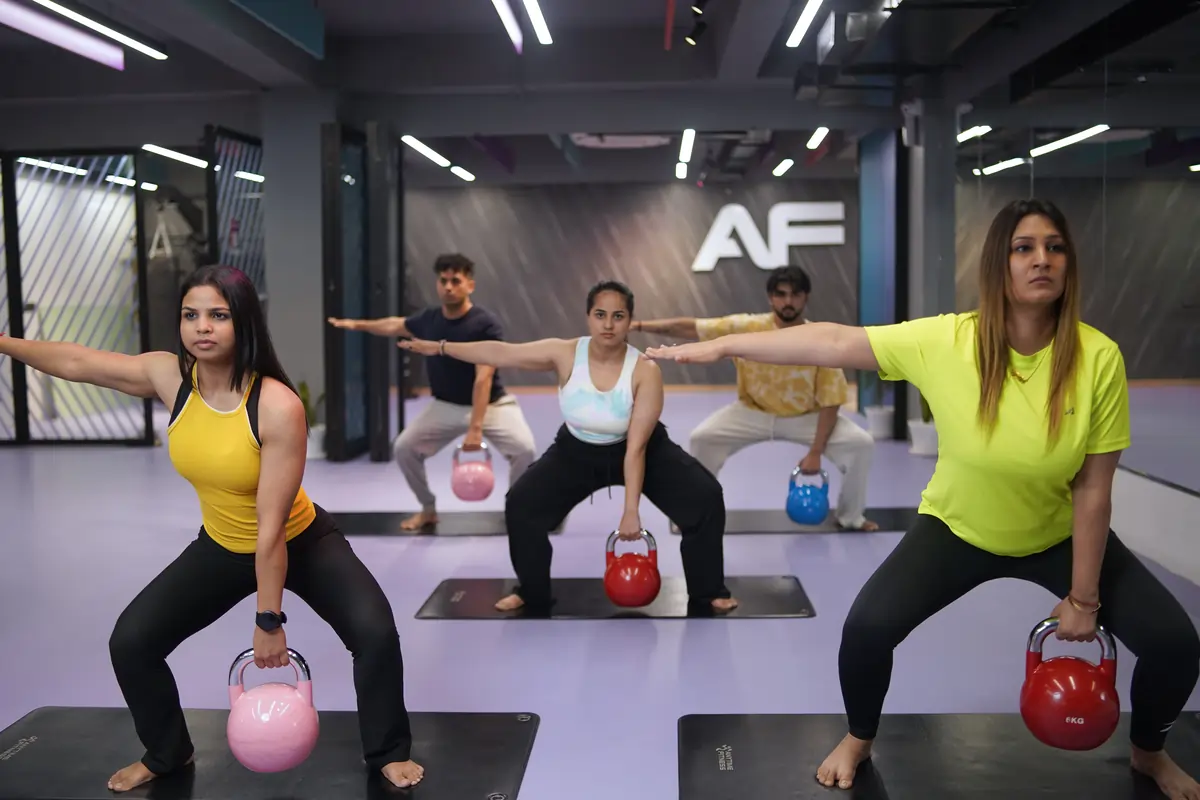 69f91d1a2a5037b0587560fb_69e636f4cc3180cbdae46b1c_TRAINING - Group Workout (1)